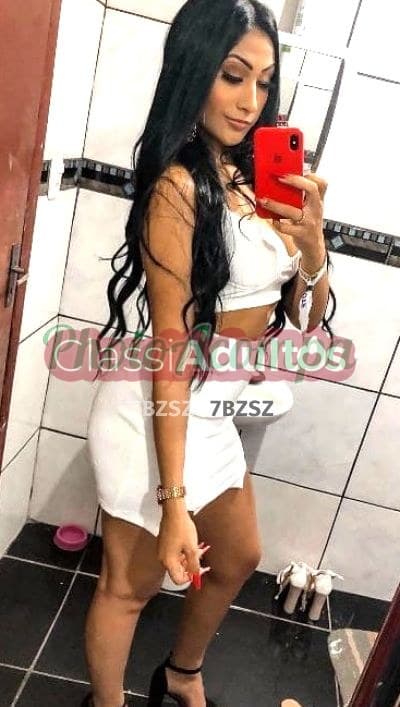 Acompanhante morena em Rio de Janeiro, foto de perfil