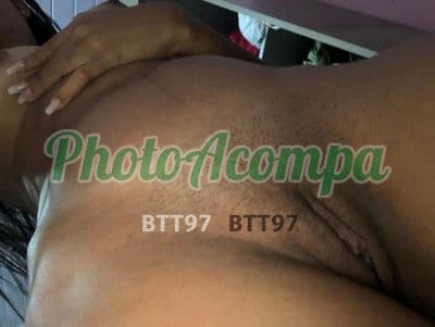 Acompanhante de seios naturais em Balneário Camboriú, foto 5 de Mirela