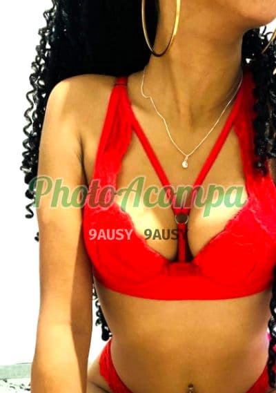 Acompanhante em Itapevi com beijo na boca (2) — Monique