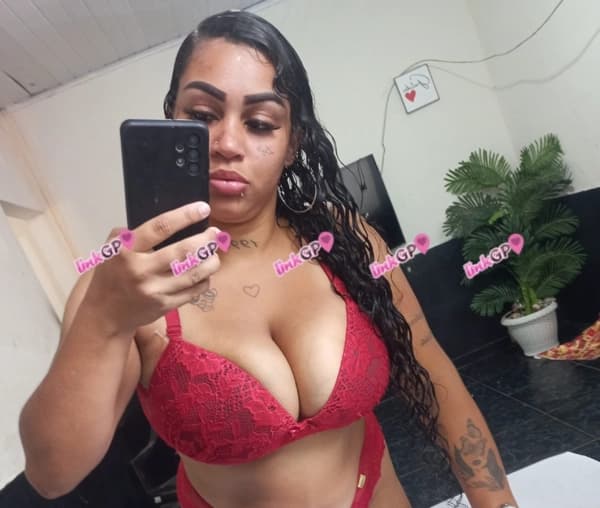 Acompanhante cabelo cacheado em Rio de Janeiro, foto 3 de Morena