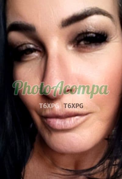 Acompanhante em Goianésia com beijo na boca (2) — Nany Paixão