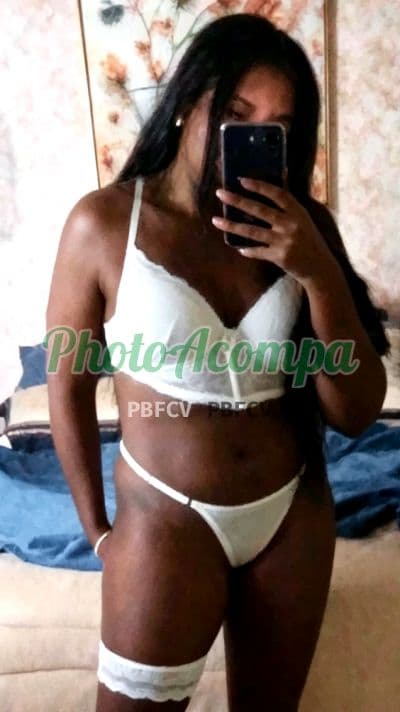 Acompanhante em Búzios — beijo grego, foto 2 de Natacha