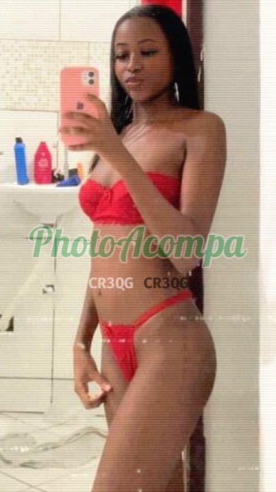 Acompanhante de seios naturais em Rio de Janeiro, foto 3 de Natália