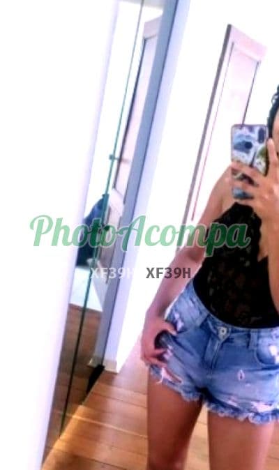 Acompanhante em Fortaleza com beijo grego (2) — Naty Farias