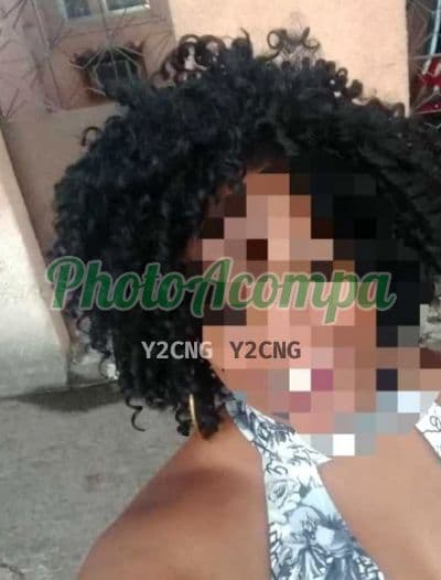 Acompanhante de seios naturais em Rio de Janeiro (3) — Nessa