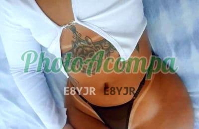 Acompanhante em Porto Alegre com beijo na boca (2) — Nicole