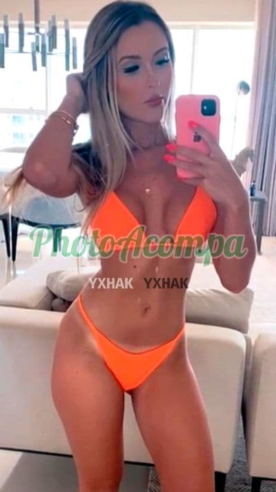 Acompanhante em Mogi das Cruzes com beijo na boca (2) — Nicole