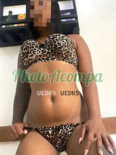 Acompanhante morena em Salvador — Nina, foto 5