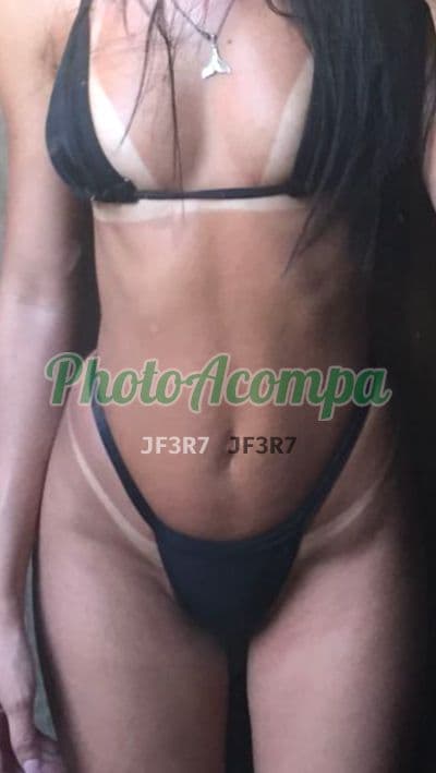 Acompanhante em Rio de Janeiro com beijo grego (2) — Pérola