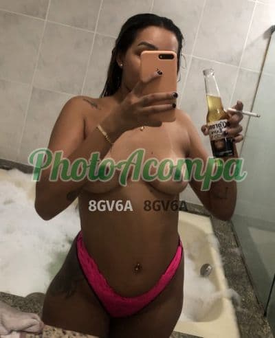 Acompanhante em Niterói com beijo na boca (2) — Raquel