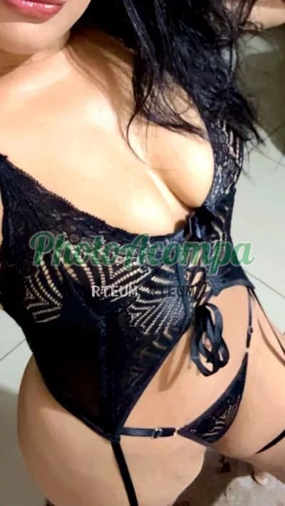 Acompanhante em Niterói com beijo na boca (2) — Renata Maia