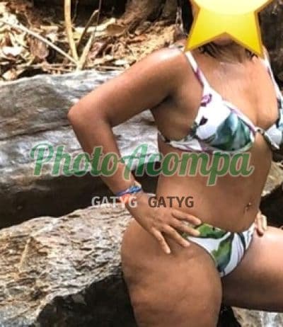 Acompanhante em Brasília com beijo grego (2) — Sabrina