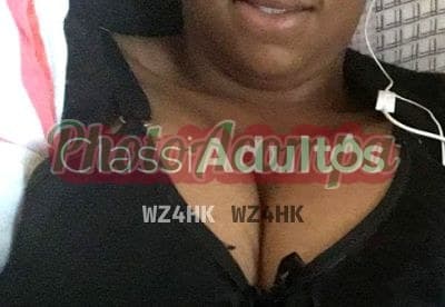 Acompanhante peituda em Jacareí — Safadinha