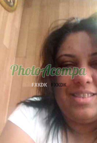 Acompanhante em Barueri com beijo na boca (2) — Samyra