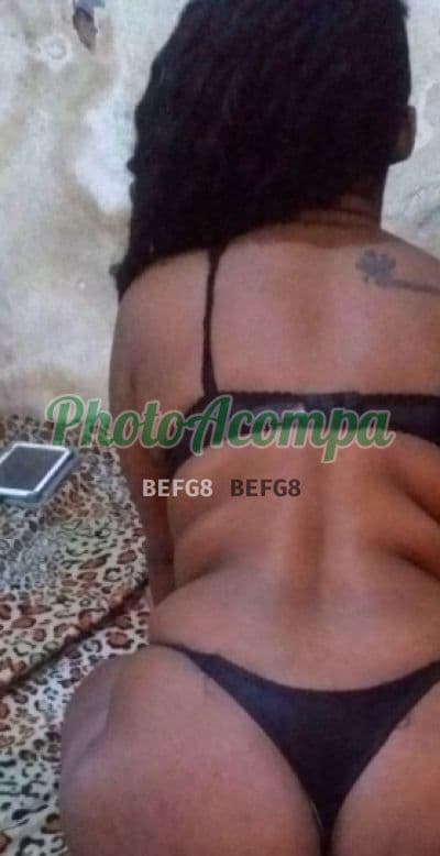 Acompanhante em São Paulo com beijo na boca (2) — Sara Mulata
