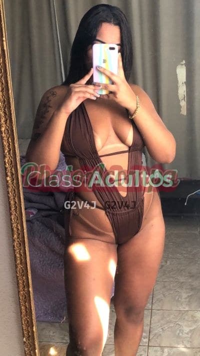 Acompanhante morena em Rio de Janeiro, foto de perfil