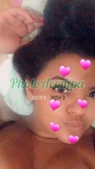Acompanhante em Cuiabá com beijo na boca (2) — Sol