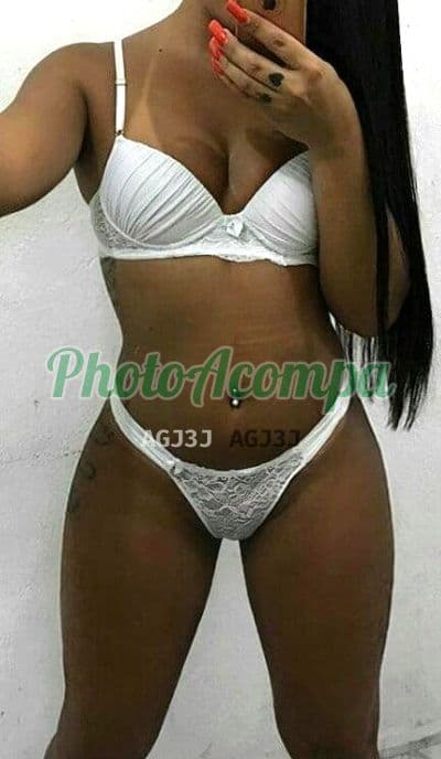 Acompanhante em São Paulo com beijo na boca (2) — Sophia