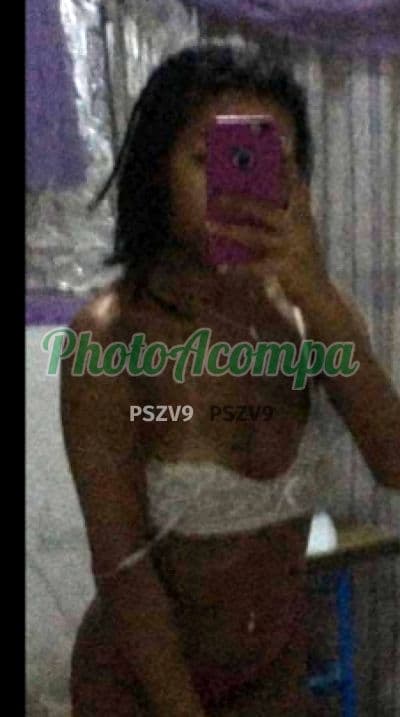 Acompanhante de seios naturais em Taboão da Serra (3) — Steffani