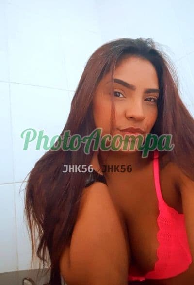 Acompanhante em Conselheiro Lafaiete com beijo grego (6) — Sthefanie