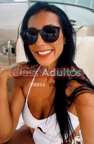 Acompanhante morena em Maricá