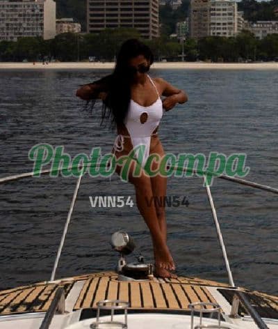 Acompanhante magra em Maricá (3) — Tainara