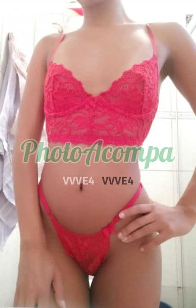 Acompanhante em Niterói com beijo na boca (2) — Tatiana