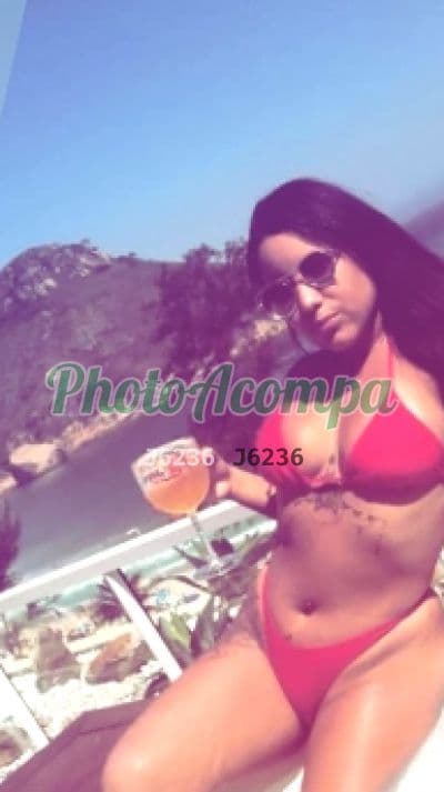 Acompanhante em Rio de Janeiro com beijo grego (2) — Thalia