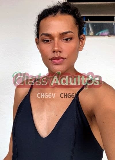 Acompanhante negra em Extrema