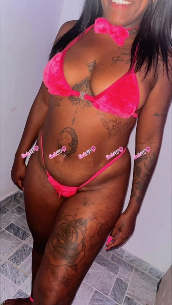 Acompanhante em Juazeiro com beijo grego (4) — Valesca