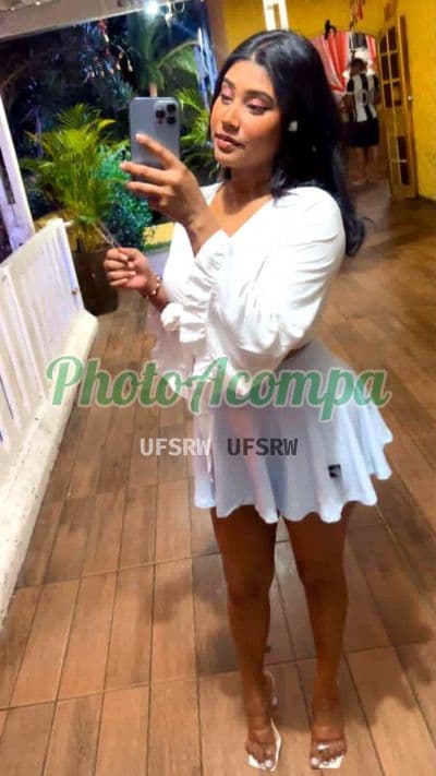 Acompanhante em Primavera do Leste com beijo grego (2) — Vitória