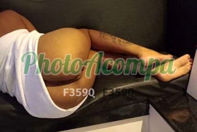 Acompanhante em Guarujá com beijo na boca (2) — Yasmin
