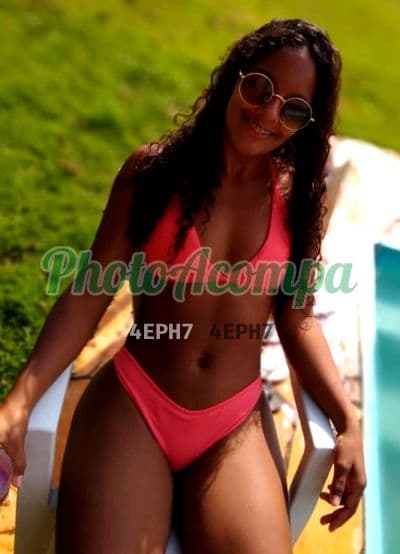 Acompanhante em Cascavel com beijo na boca (2) — Yasmin