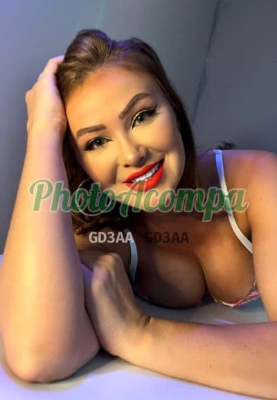 Acompanhante em Rio de Janeiro com beijo grego (2) — Zoe