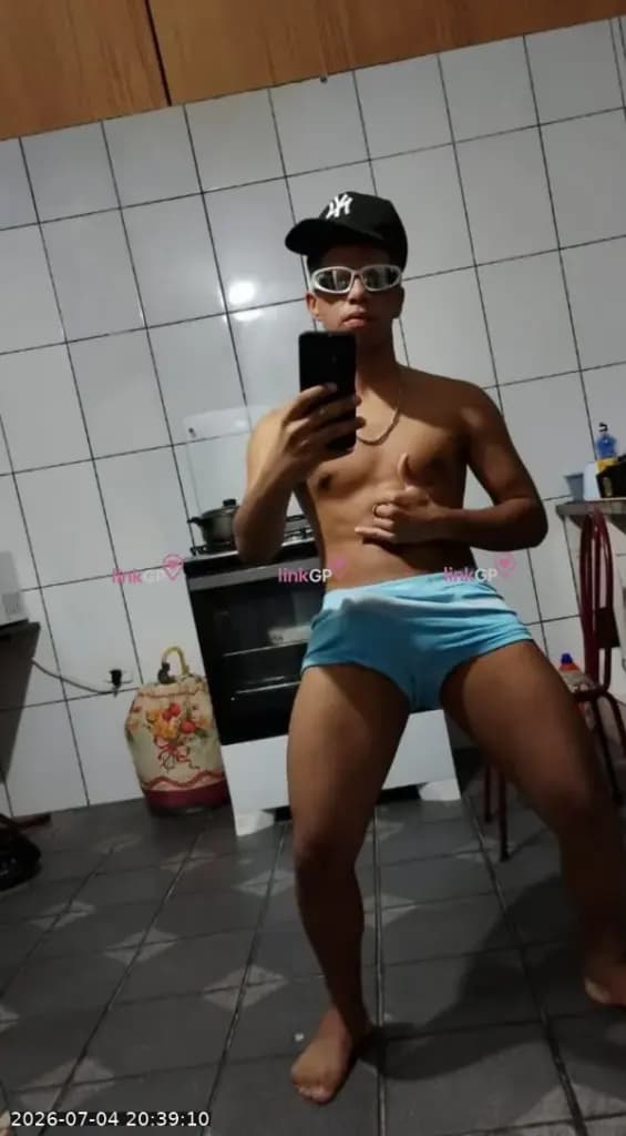 Acompanhante masculino apertadinho em Suzano