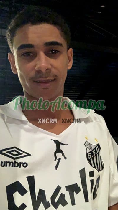 Acompanhante masculino em Atibaia com beijo na boca (4) — Anderson