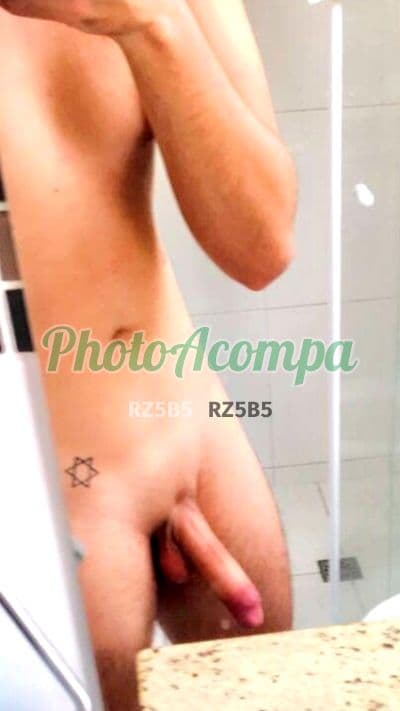Acompanhante masculino em Natal com beijo grego (2) — André