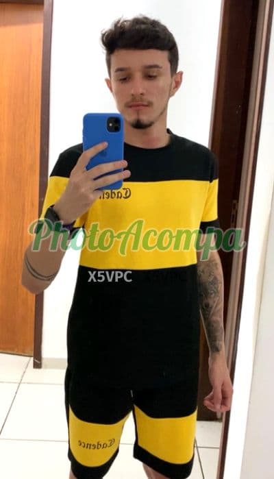 Foto 4: Acompanhante masculino em João Pessoa — beijo na boca, Artur