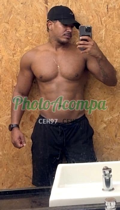 Acompanhante masculino em São José dos Campos — beijo na boca, foto 2 de Baiano