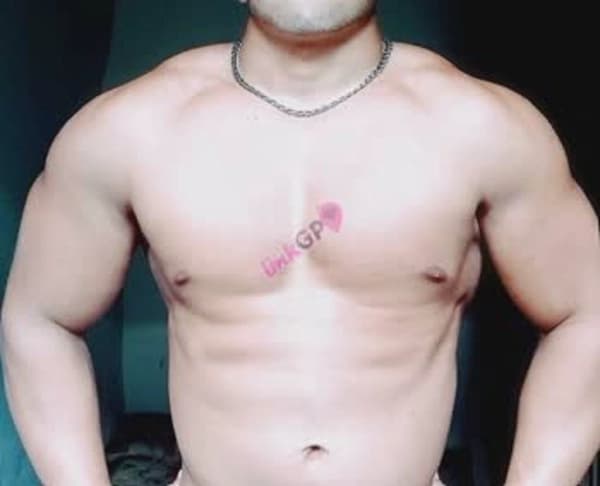 Acompanhante masculino imagem do anúncio em Guarapari, foto de perfil