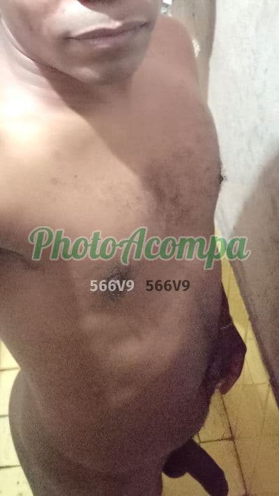 Acompanhante masculino em Canoas com beijo na boca (2) — Blackgp