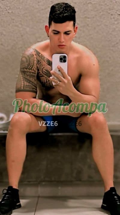 Acompanhante masculino em Rio de Janeiro com beijo grego (6) — Brayan