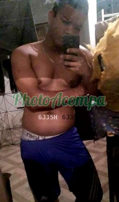 Acompanhante masculino em Salvador — beijo na boca, foto 4 de Bred