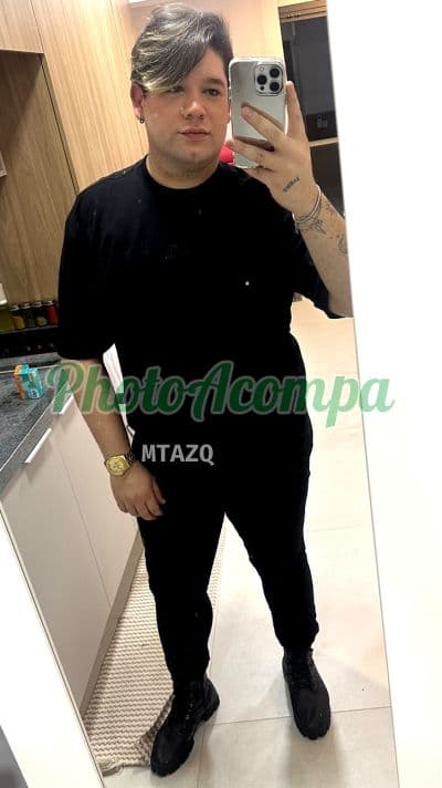 Acompanhante masculino em São Paulo com beijo na boca (2) — Bruno