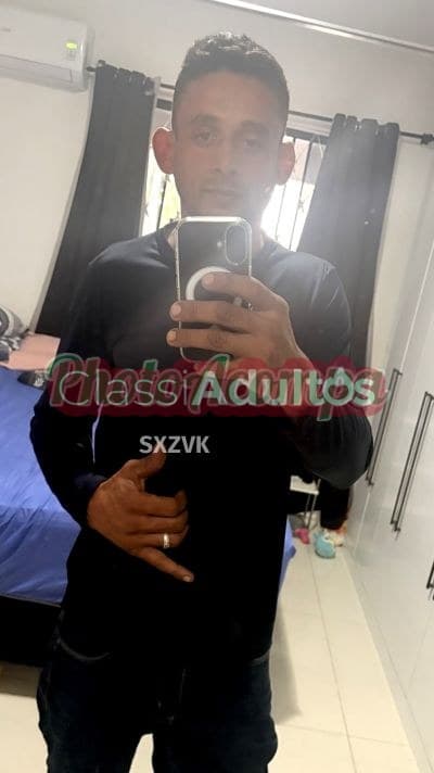 Acompanhante masculino imagem do anúncio em Balneário Camboriú, foto de perfil