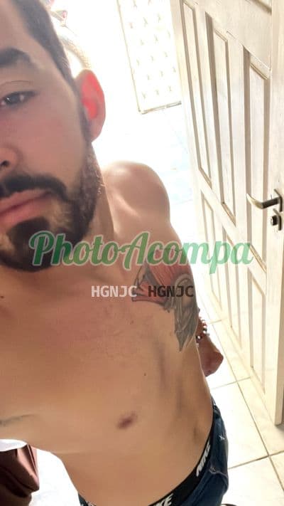 Acompanhante masculino em João Pessoa — beijo na boca, foto 2 de Bruno