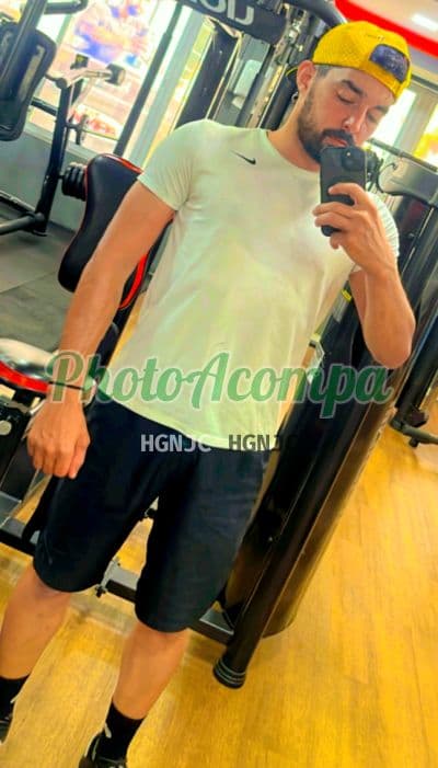 Acompanhante masculino em João Pessoa com beijo na boca (6) — Bruno