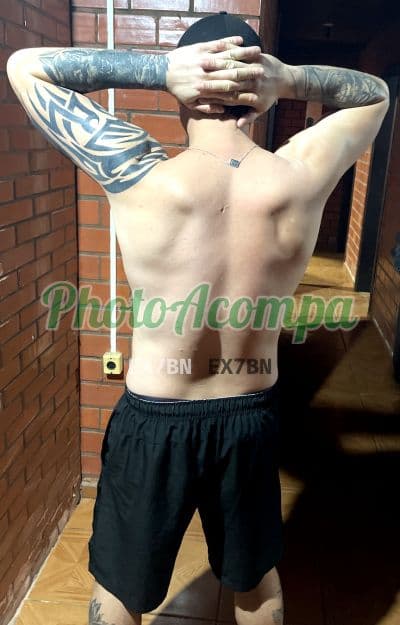 Acompanhante masculino em Campinas — beijo na boca, foto 4 de Bryan