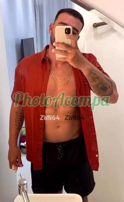 Acompanhante masculino em Balneário Camboriú — beijo na boca, foto 2 de Cadu