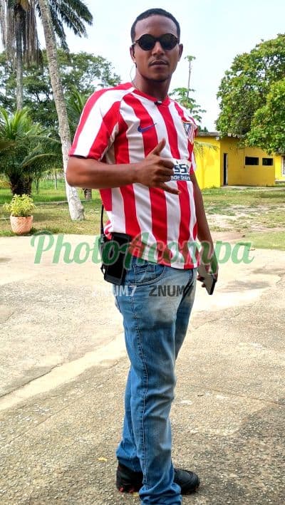 Foto 2: Acompanhante masculino em Belford Roxo — beijo grego, Caio
